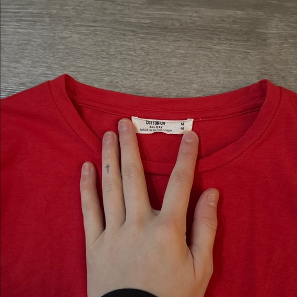 Cotton On All Day Red Tee - Picture 4 of 4